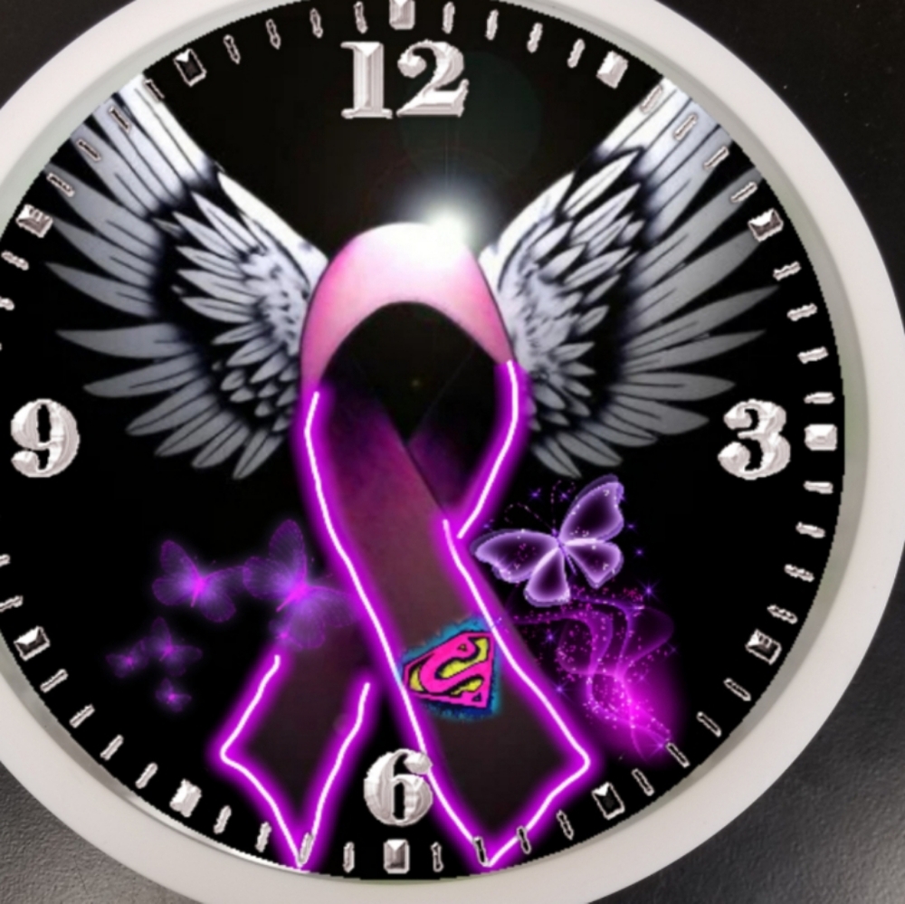 Fighting Angel clock - Picture 4 of 4